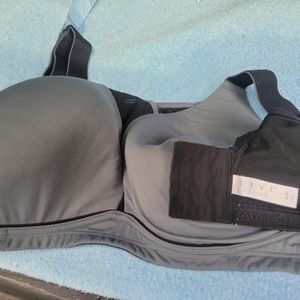 Livi 42F grey bra